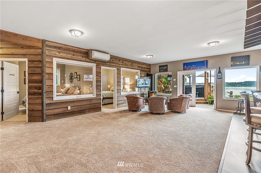 1409 Penn Cove Road Oak Harbor, WA 98277 - Photo 19 of 40 Gallery Image 19
