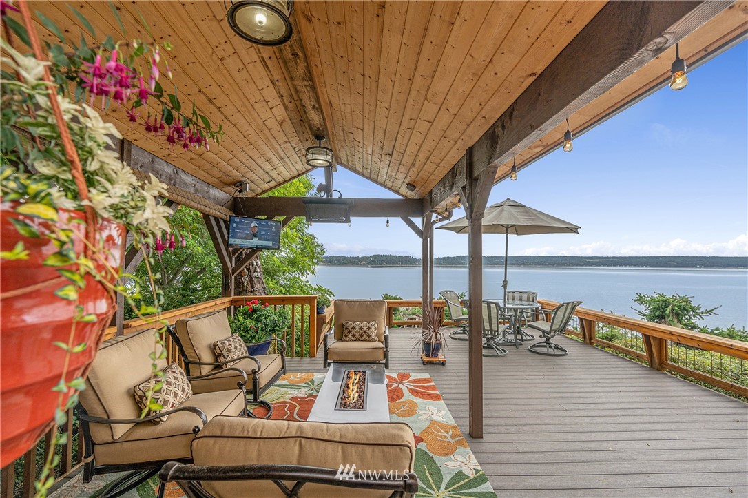 1409 Penn Cove Road Oak Harbor, WA 98277 - Photo 32 of 40 Gallery Image 32