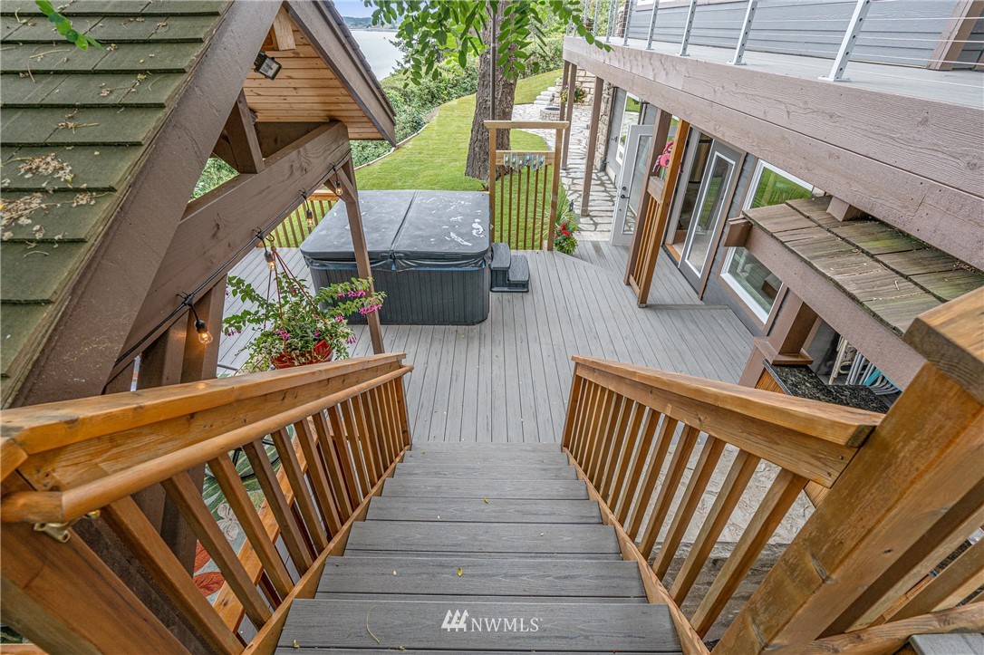 1409 Penn Cove Road Oak Harbor, WA 98277 - Photo 35 of 40 Gallery Image 35