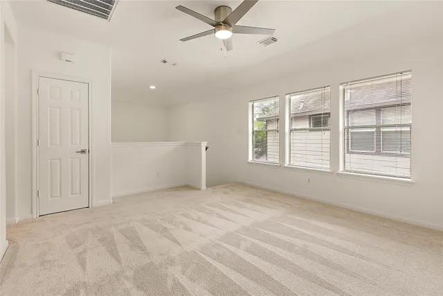 $2,500 | 127 Ledgestone Place, The Woodlands, TX 77382