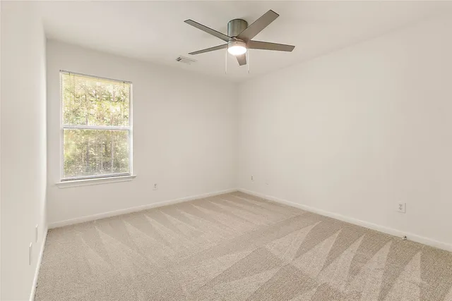 $2,500 | 127 Ledgestone Place, The Woodlands, TX 77382