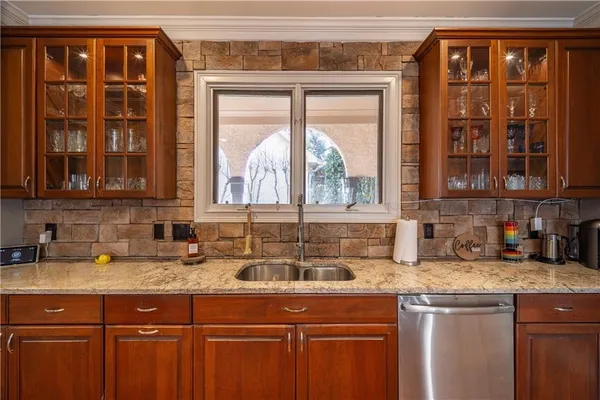 $6,500 | 5041 Towne Lake Hill North, Woodstock, GA 30189