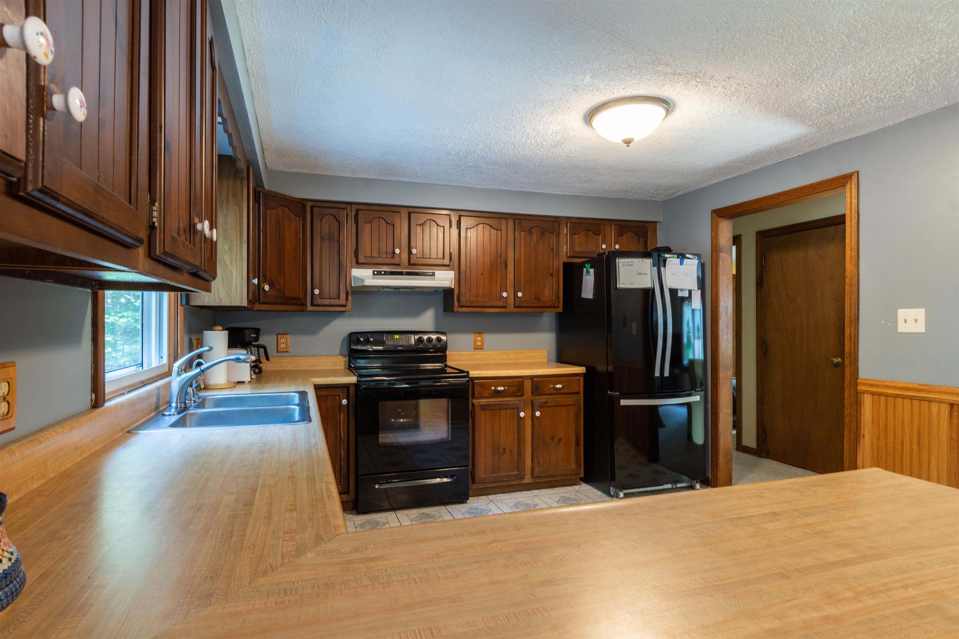 29 Pollard Road Goffstown, NH 03045 - Photo 7 of 36