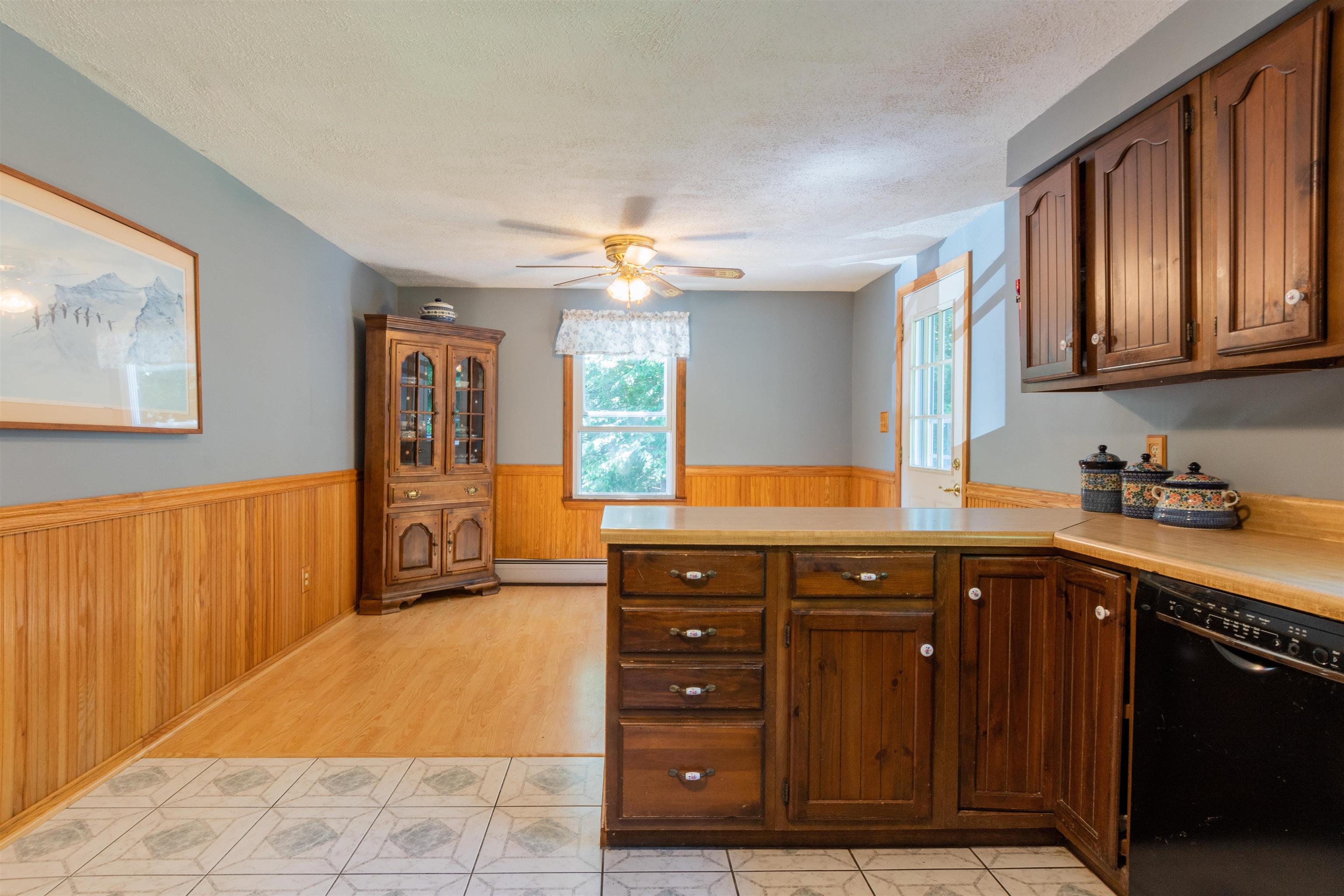 29 Pollard Road Goffstown, NH 03045 - Photo 8 of 36