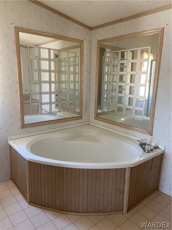 740 South Elfrida Road Golden Valley, AZ 86413 - Photo 42 of 47 a bath tub sitting in a bathroom next to a window