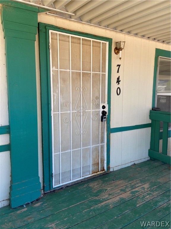 740 South Elfrida Road Golden Valley, AZ 86413 - Photo 5 of 47 a view of front door and porch