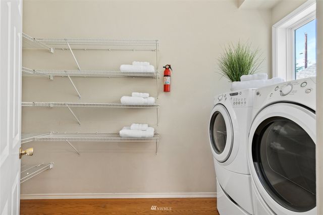 $1,400,000 | 6516 49th Avenue Southwest, Seattle, WA 98136