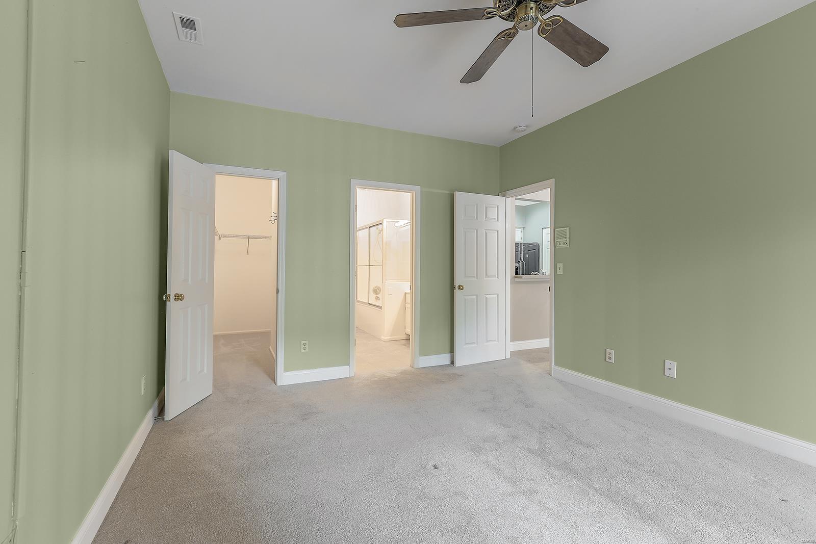 1073 North Spoede Road Creve Coeur, MO 63146 - Photo 11 of 19 Gallery Image 11