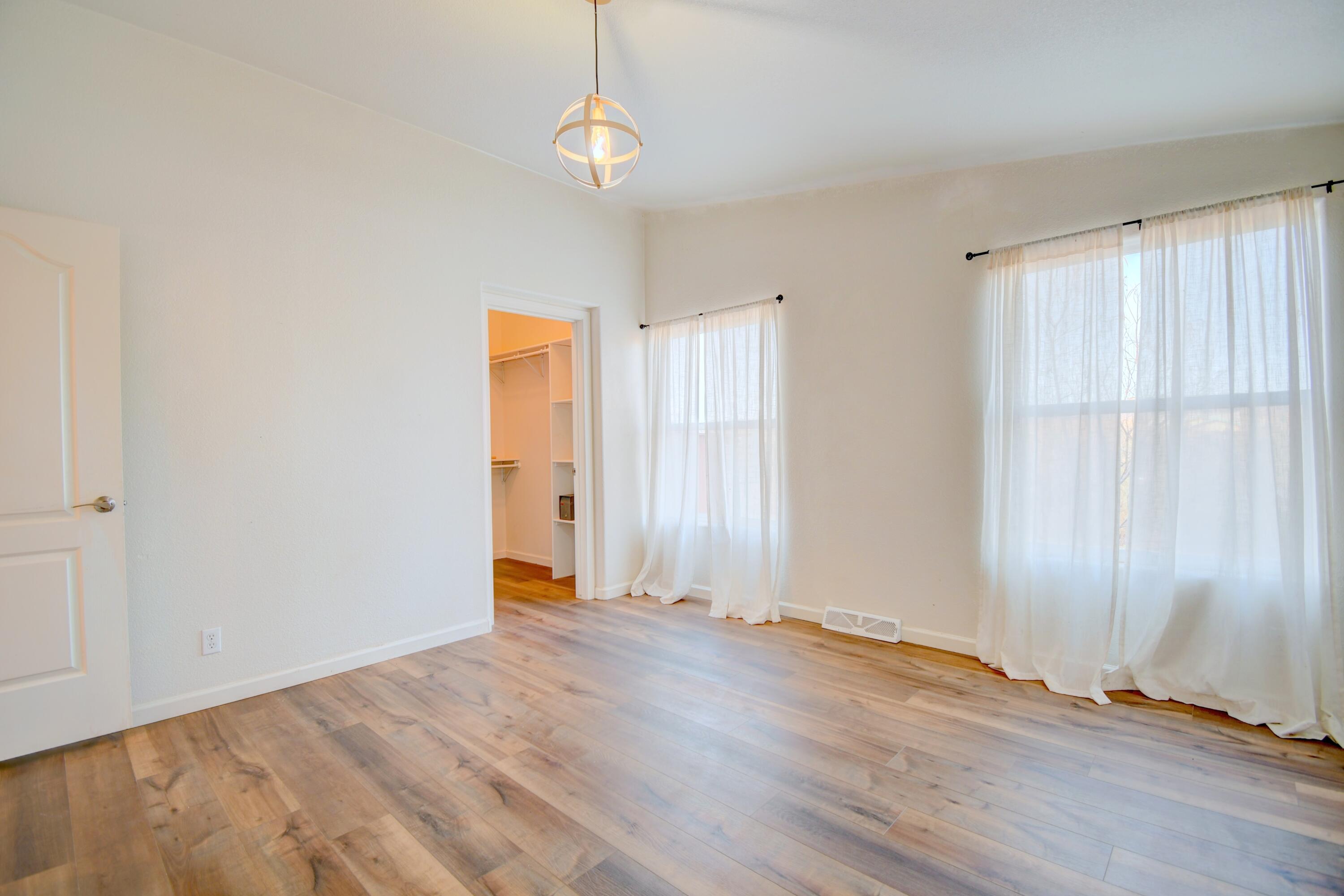 173 Barnard Road Corrales, NM 87048 - Photo 14 of 30 Gallery Image 14