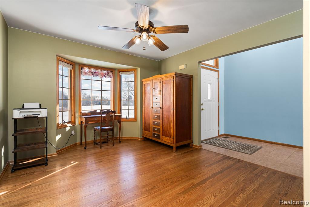 7473 North Gregory Road Fowlerville, MI 48836 - Photo 13 of 50