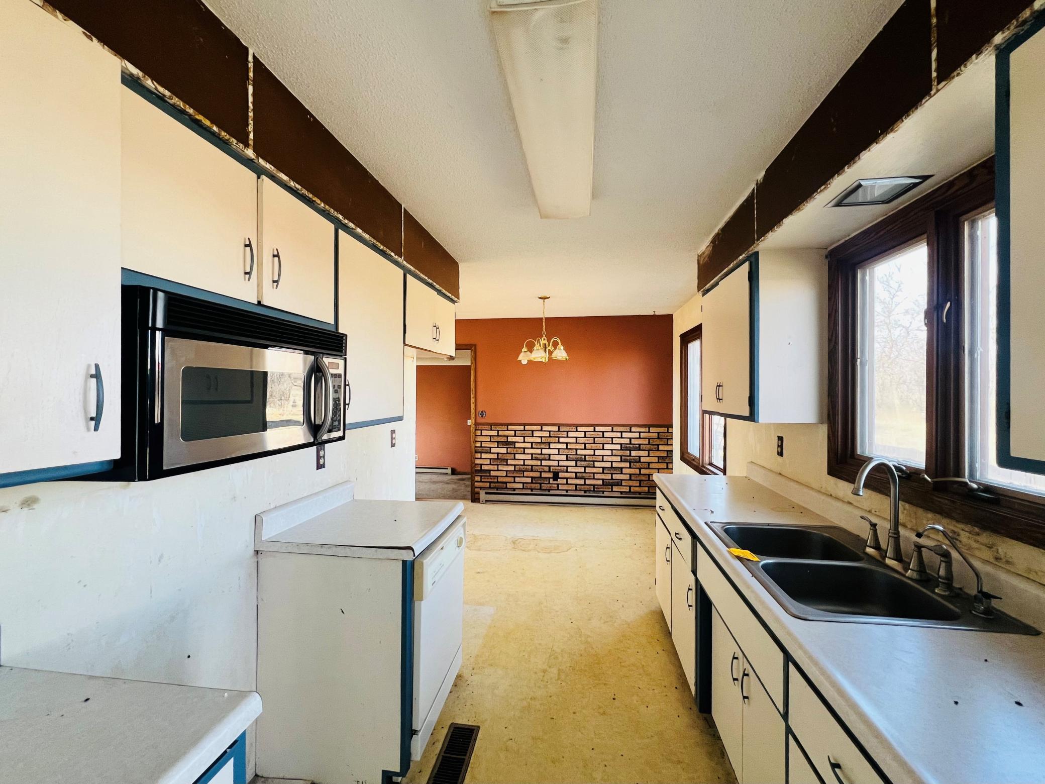 6392 Highway 75 Wheaton, MN 56296 - Photo 10 of 20