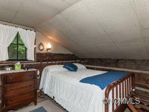 139 Dye Leaf Road Fairview, NC 28730 - Photo 11 of 24 Gallery Image 11