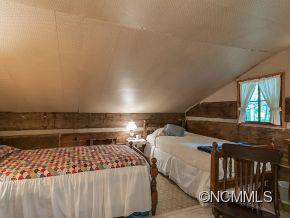 139 Dye Leaf Road Fairview, NC 28730 - Photo 12 of 24 Gallery Image 12