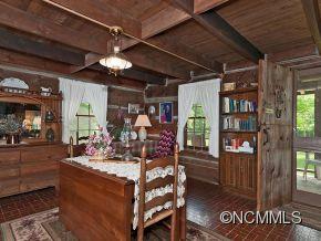 139 Dye Leaf Road Fairview, NC 28730 - Photo 5 of 24 Gallery Image 5