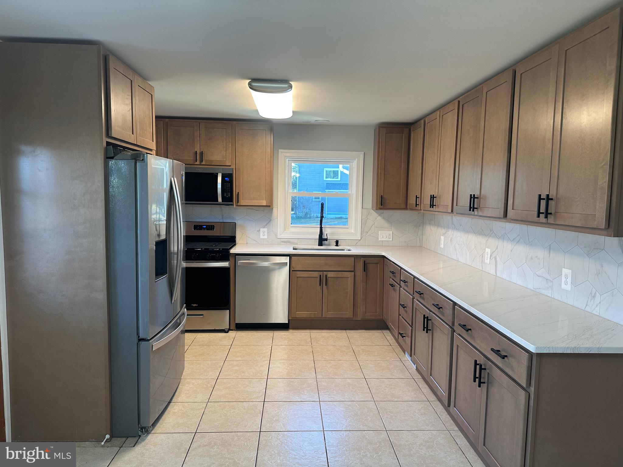 905 Taskforce Drive Fredericksburg, VA 22407 - Photo 2 of 13