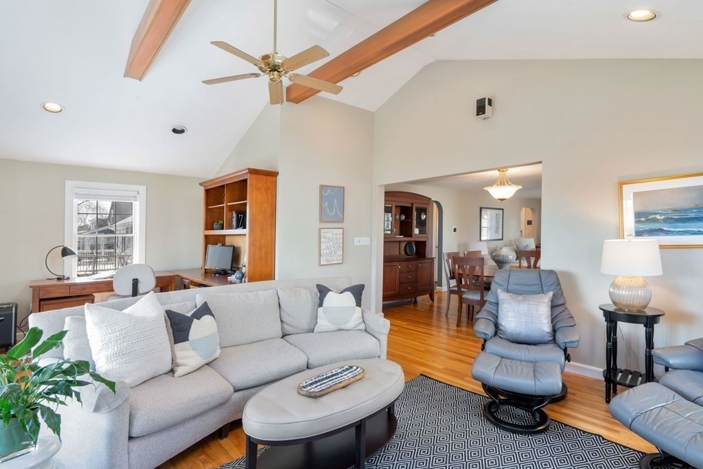 67 Cutter Hill Road Arlington, MA 02474 - Photo 5 of 21