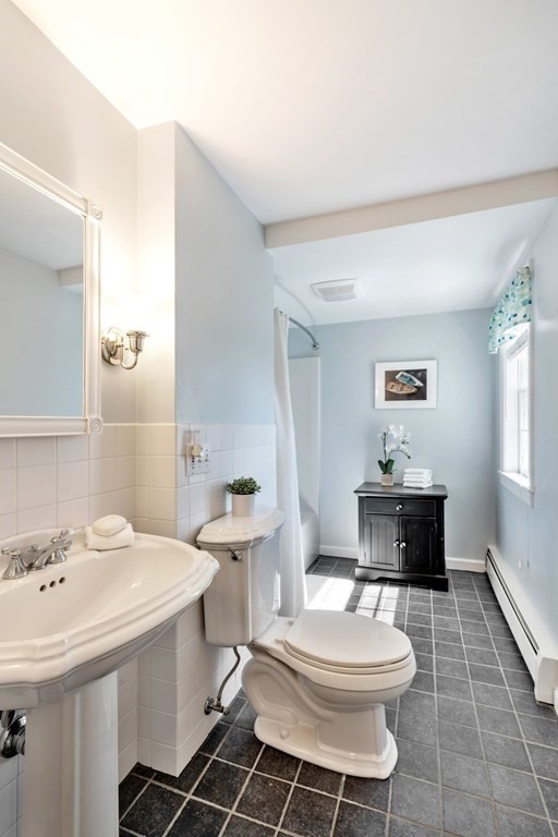 67 Cutter Hill Road Arlington, MA 02474 - Photo 10 of 21