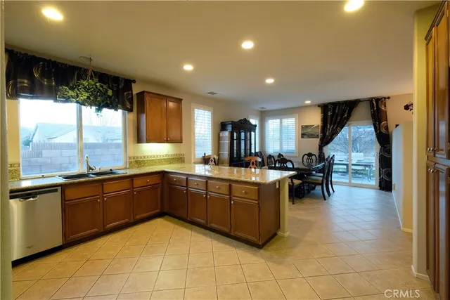 $549,900 | 44638 Painted Desert Street, Lancaster, CA 93536