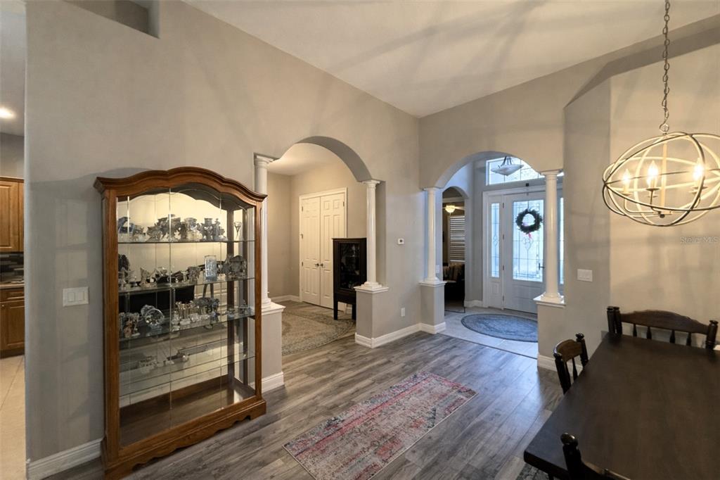 10127 Tria Drive Weeki Wachee, FL 34613 - Photo 10 of 33 a view of a living room and bathroom