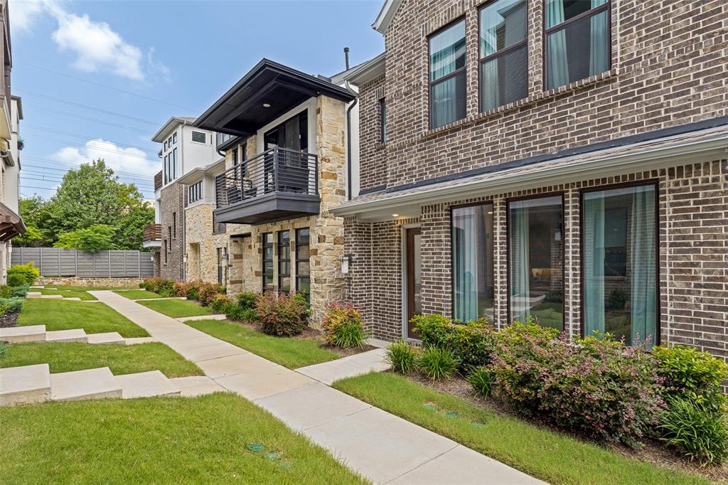 8114 Fallston Court Dallas, TX 75231 - Photo 2 of 24