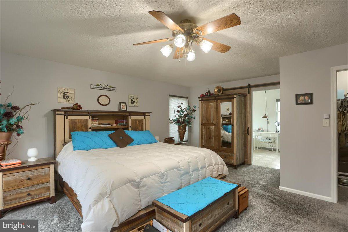 7666 Hickory Road Stewartstown, PA 17363 - Photo 15 of 57 Main bedroom