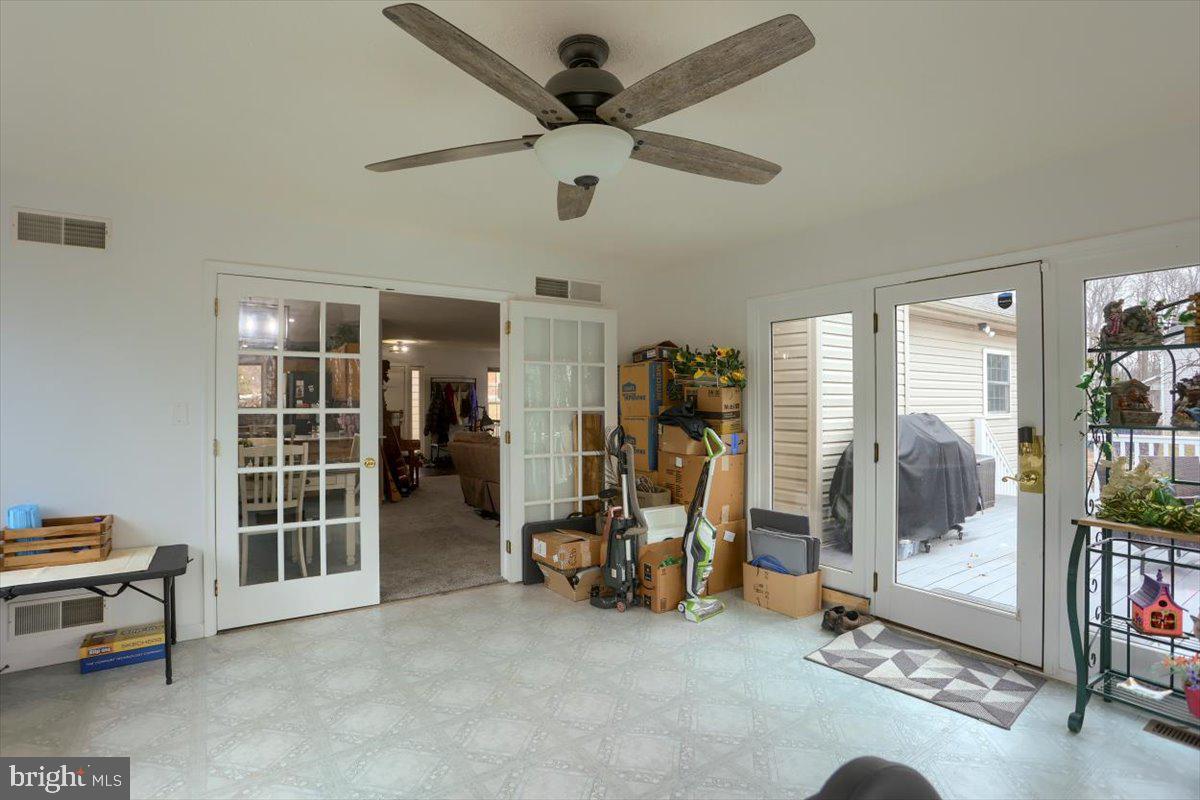7666 Hickory Road Stewartstown, PA 17363 - Photo 31 of 57 Gallery Image 31