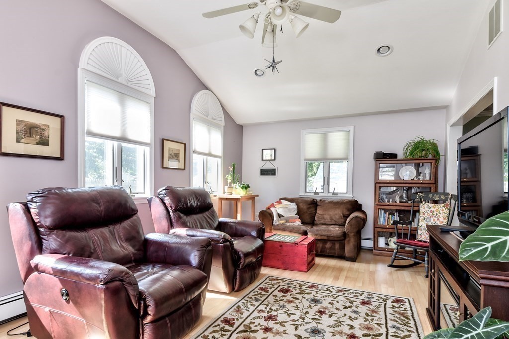 26 Rosslare Road Framingham, MA 01701 - Photo 17 of 29 Gallery Image 17