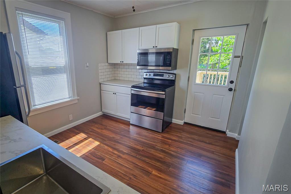 4706 Tesson Street St. Louis, MO 63116 - Photo 9 of 20