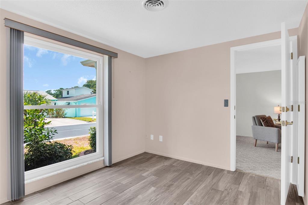1009 Crane Court Dunedin, FL 34698 - Photo 19 of 63