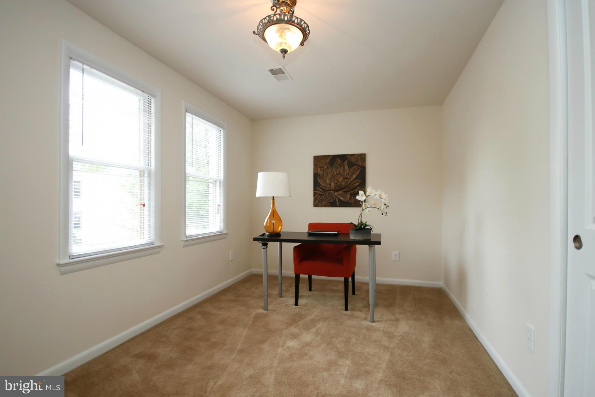 2120 Military Road Arlington, VA 22207 - Photo 25 of 30 Bedroom