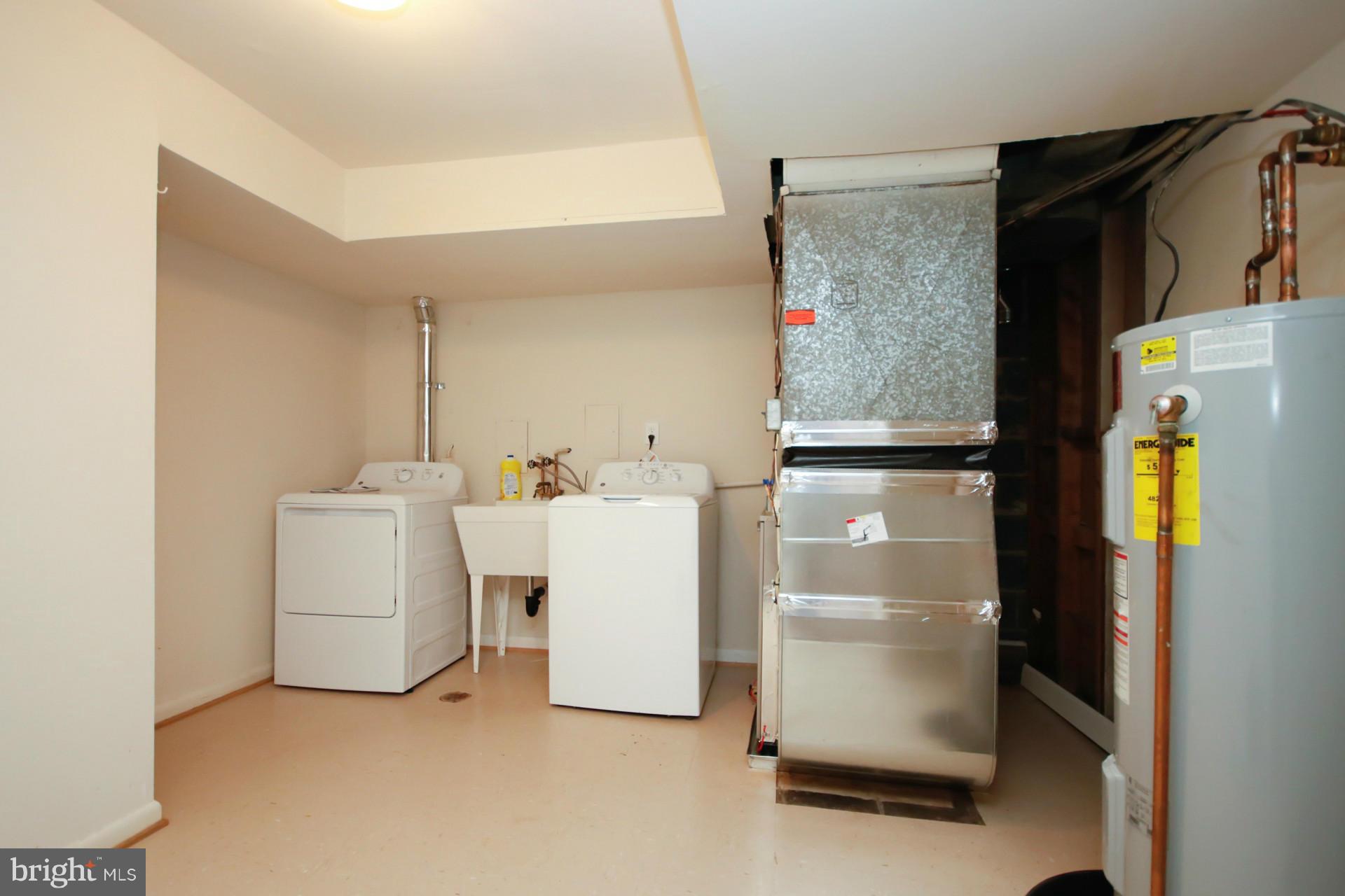 2120 Military Road Arlington, VA 22207 - Photo 26 of 30 Interior (General)