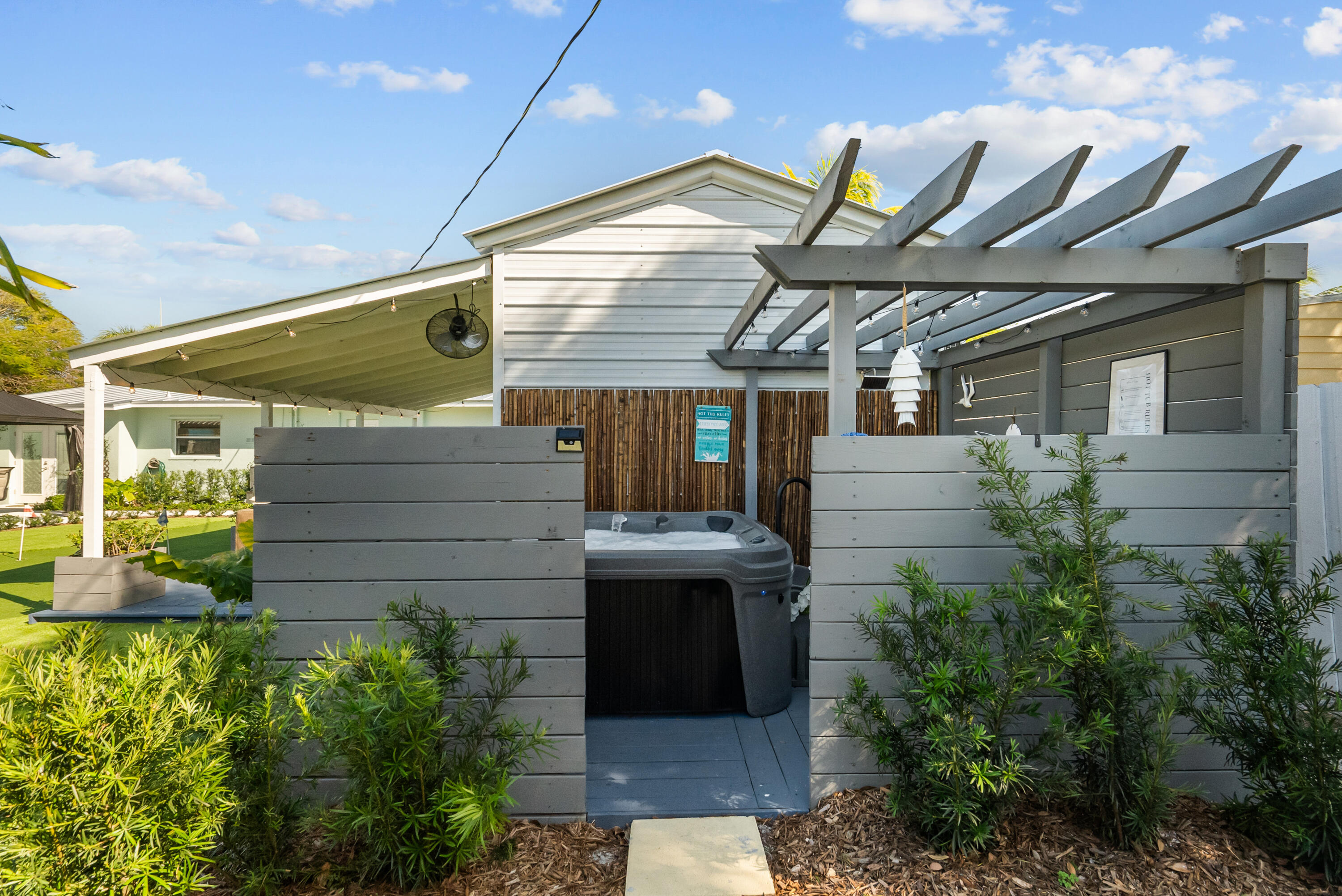 802 Southeast Stafford Drive Stuart, FL 34996 - Photo 33 of 39 DSC01363