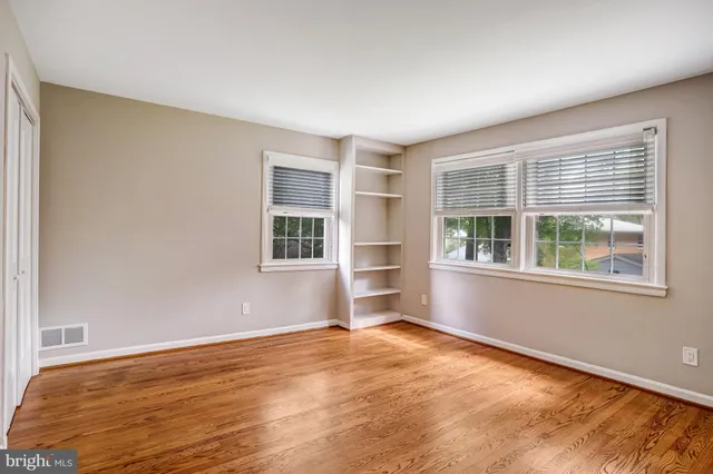 $1,495,000 | 7021 Whittier Boulevard, Bethesda, MD 20817