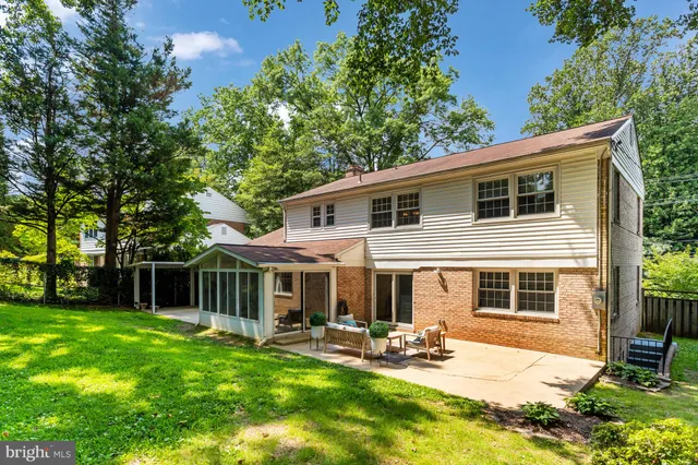 $1,495,000 | 7021 Whittier Boulevard, Bethesda, MD 20817