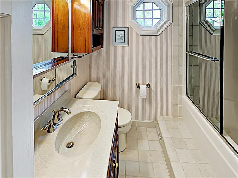 10 Hildenbrand Road Irwin, PA 15642 - Photo 17 of 25 Gallery Image 17