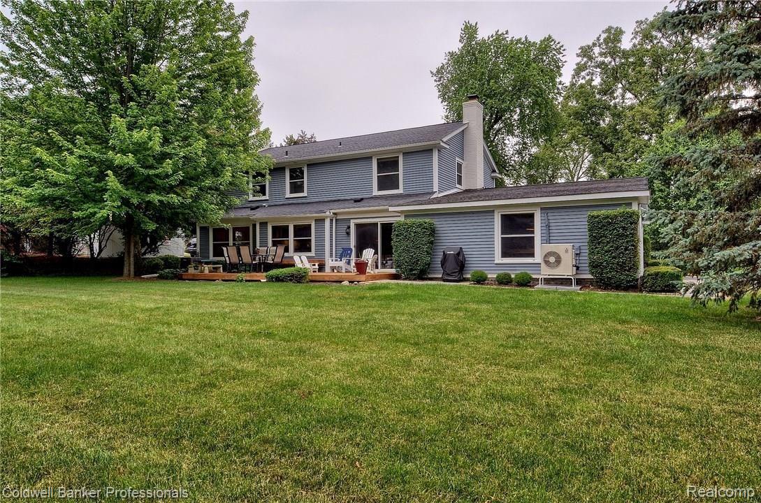 836 Foxhall Road Bloomfield Hills, MI 48304 - Photo 30 of 31 Rear_2nd_View.jpg
