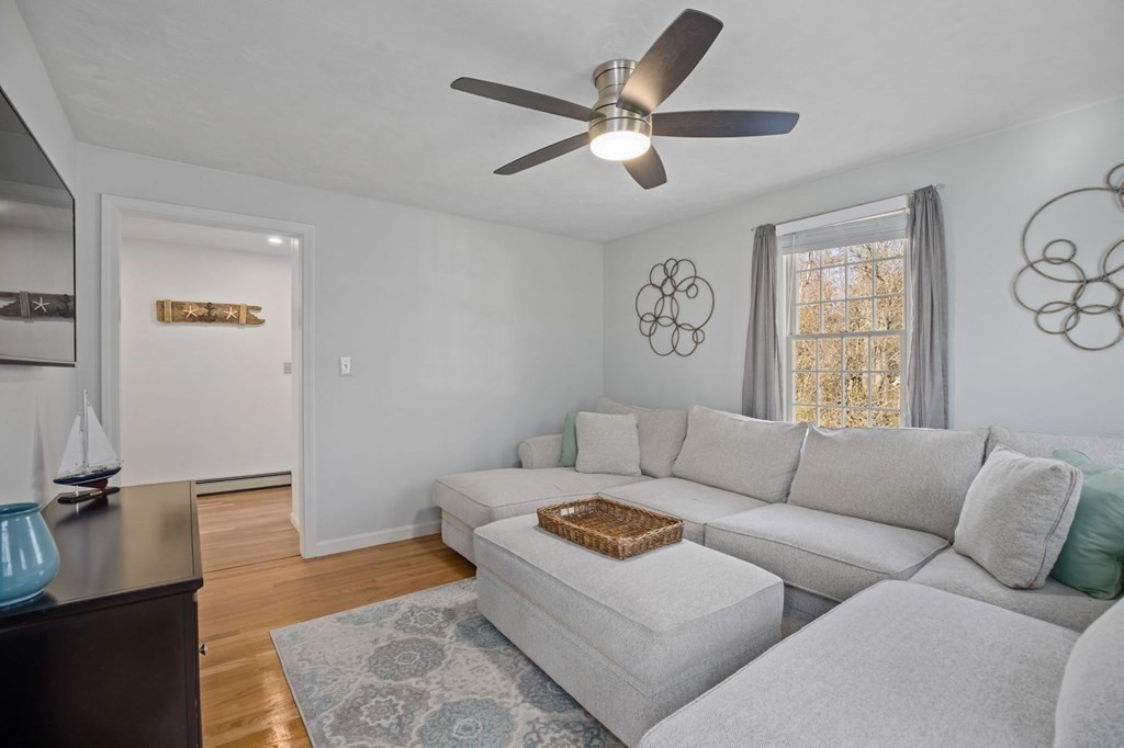 154 Booth Hill Road Scituate, MA 02066 - Photo 13 of 41 Gallery Image 13