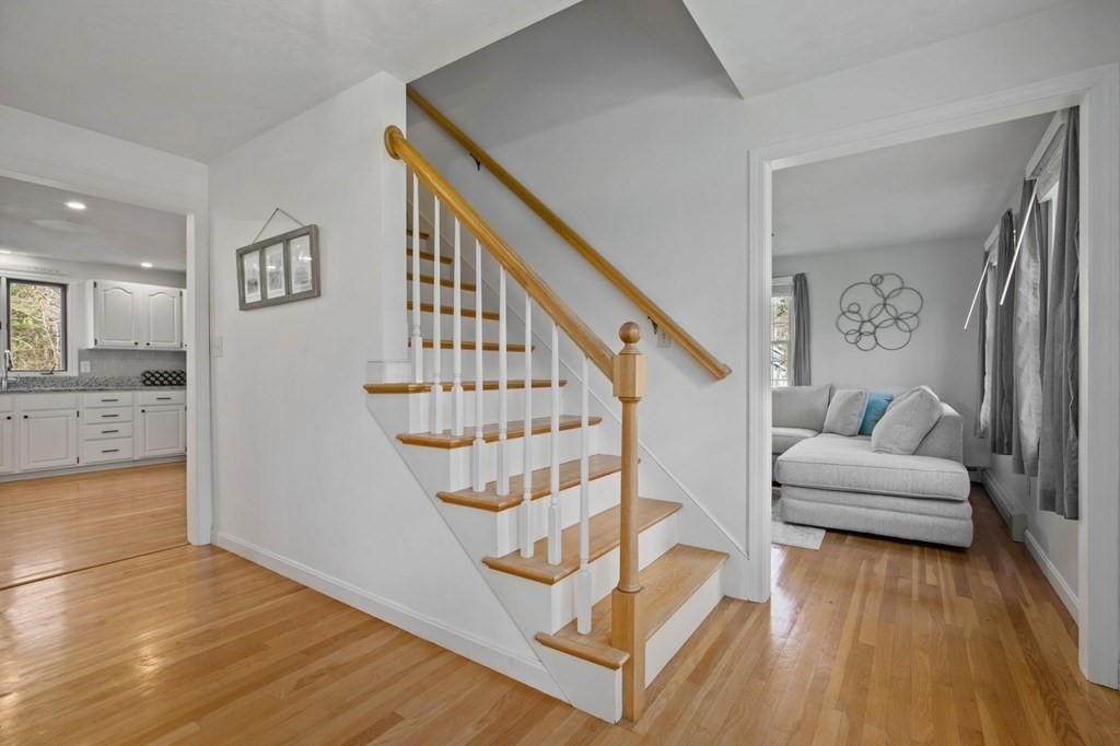 154 Booth Hill Road Scituate, MA 02066 - Photo 15 of 41 Gallery Image 15