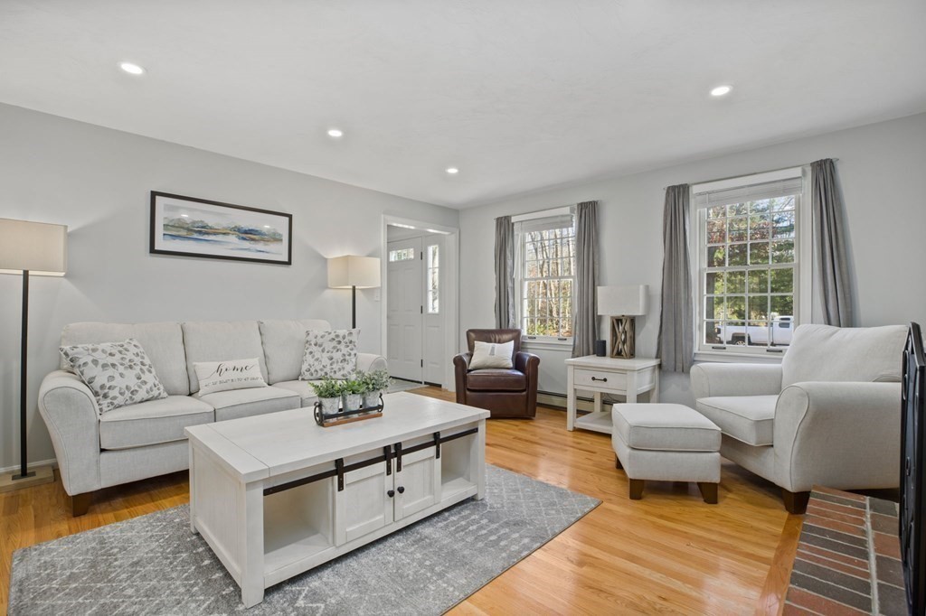 154 Booth Hill Road Scituate, MA 02066 - Photo 17 of 41 Gallery Image 17