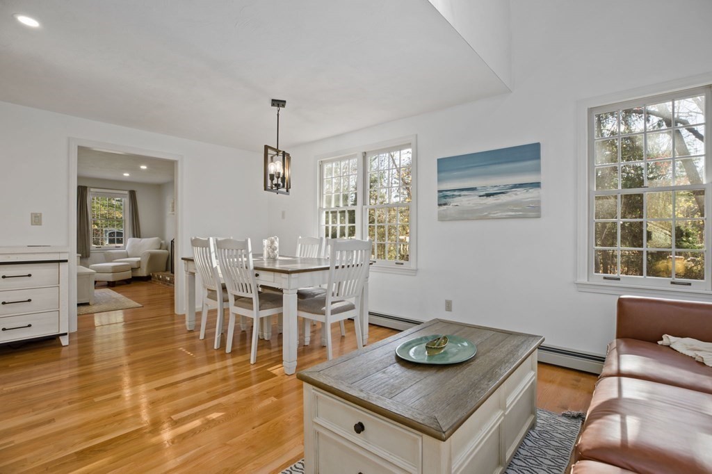 154 Booth Hill Road Scituate, MA 02066 - Photo 8 of 41 Gallery Image 8
