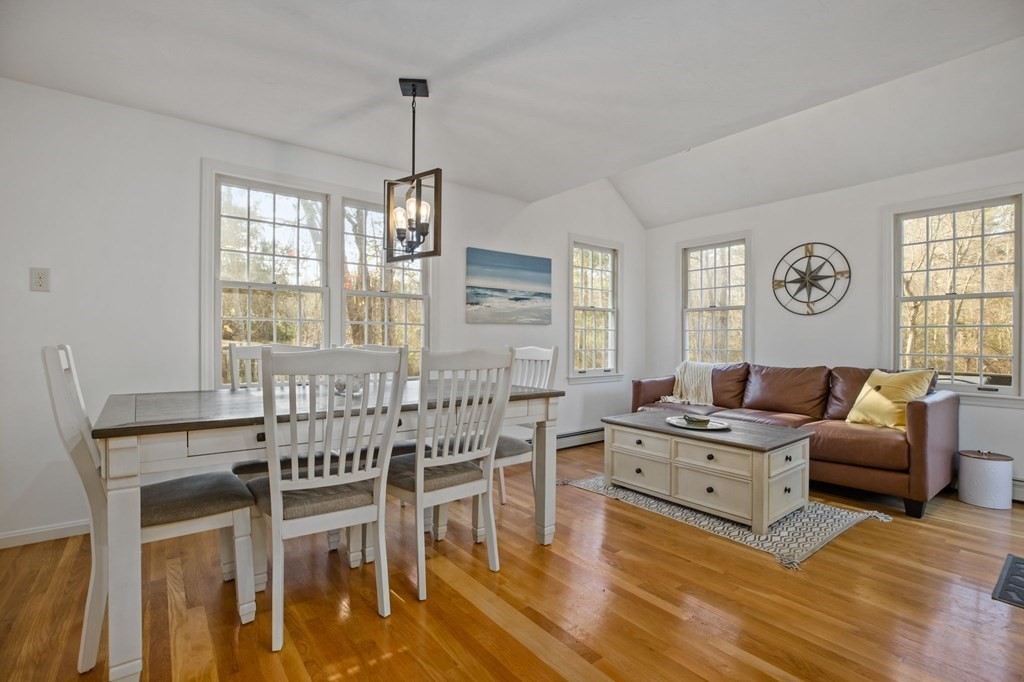 154 Booth Hill Road Scituate, MA 02066 - Photo 9 of 41 Gallery Image 9