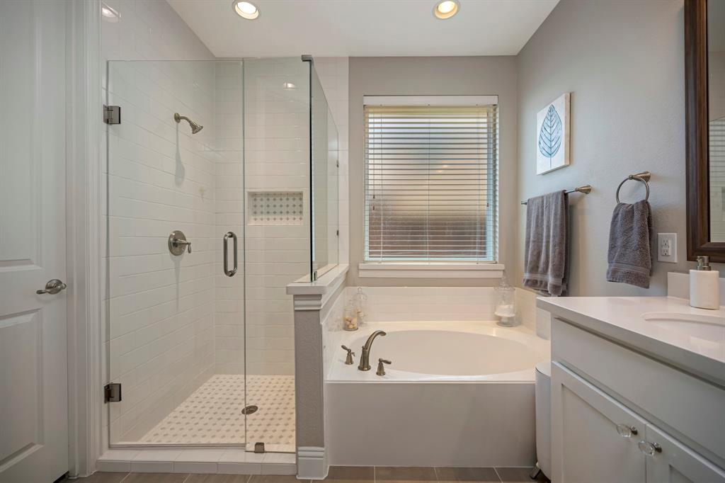 608 Bridgewater Road Fort Worth, TX 76131 - Photo 19 of 28 Gallery Image 19