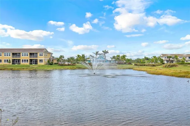 $3,800 | 4705 Arboretum Circle, Unit 203, Naples, FL 34112