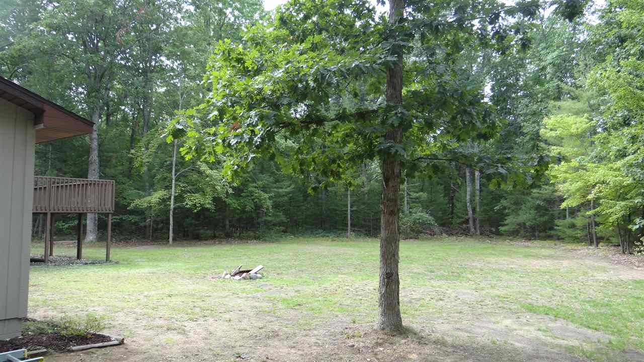 1592 Rogers Road Grawn, MI 49637 - Photo 4 of 25 1823416-3.JPG