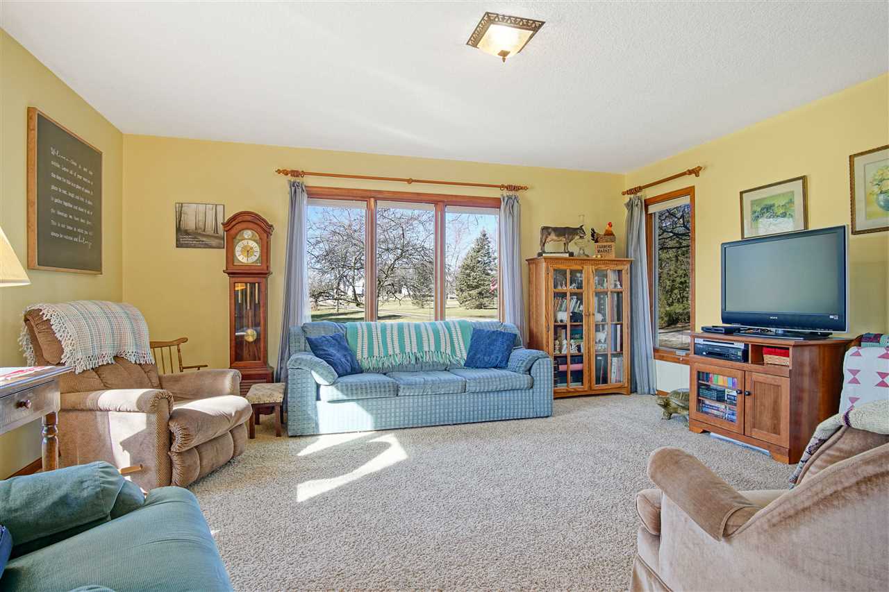 17604 Devall Road Spencerville, IN 46788 - Photo 14 of 36