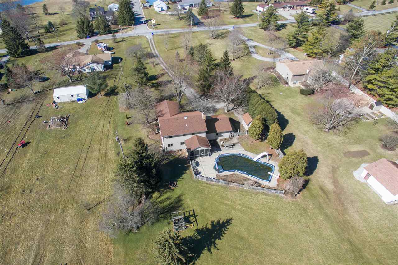 17604 Devall Road Spencerville, IN 46788 - Photo 4 of 36