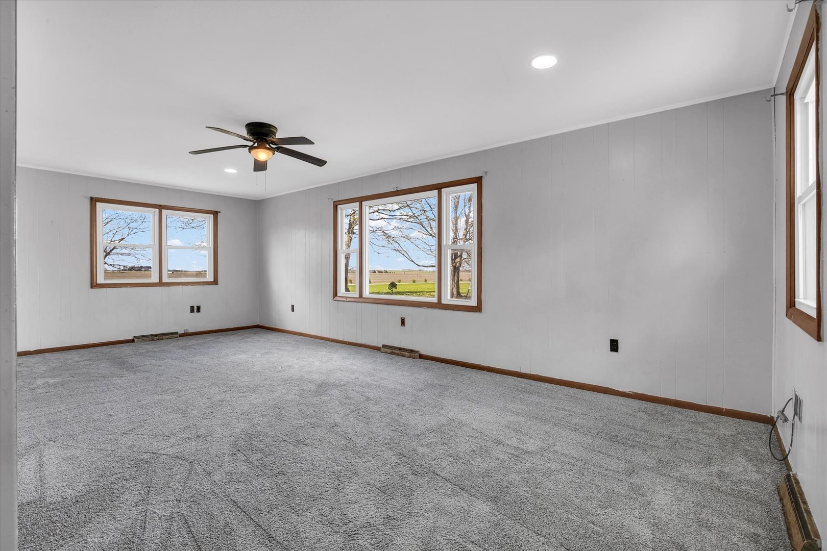 341 West Spruce Street Paxton, IL 60957 - Photo 16 of 33