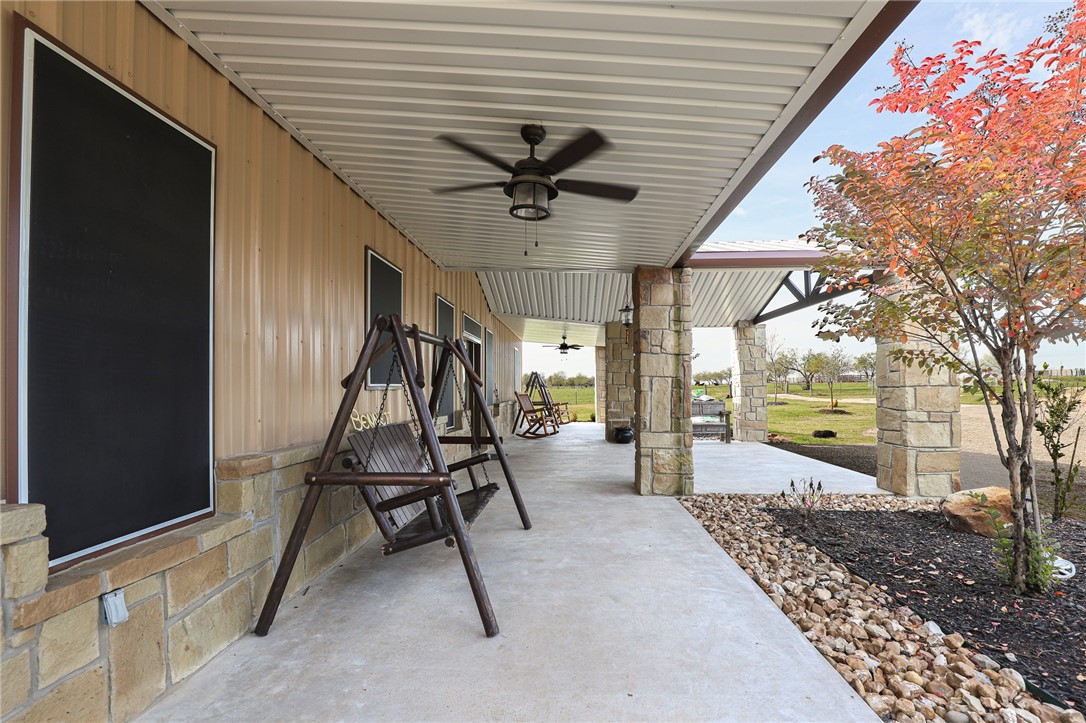 291 Lcr 644 Thornton, TX 76687 - Photo 6 of 51 a view of a porch with a table and chairs