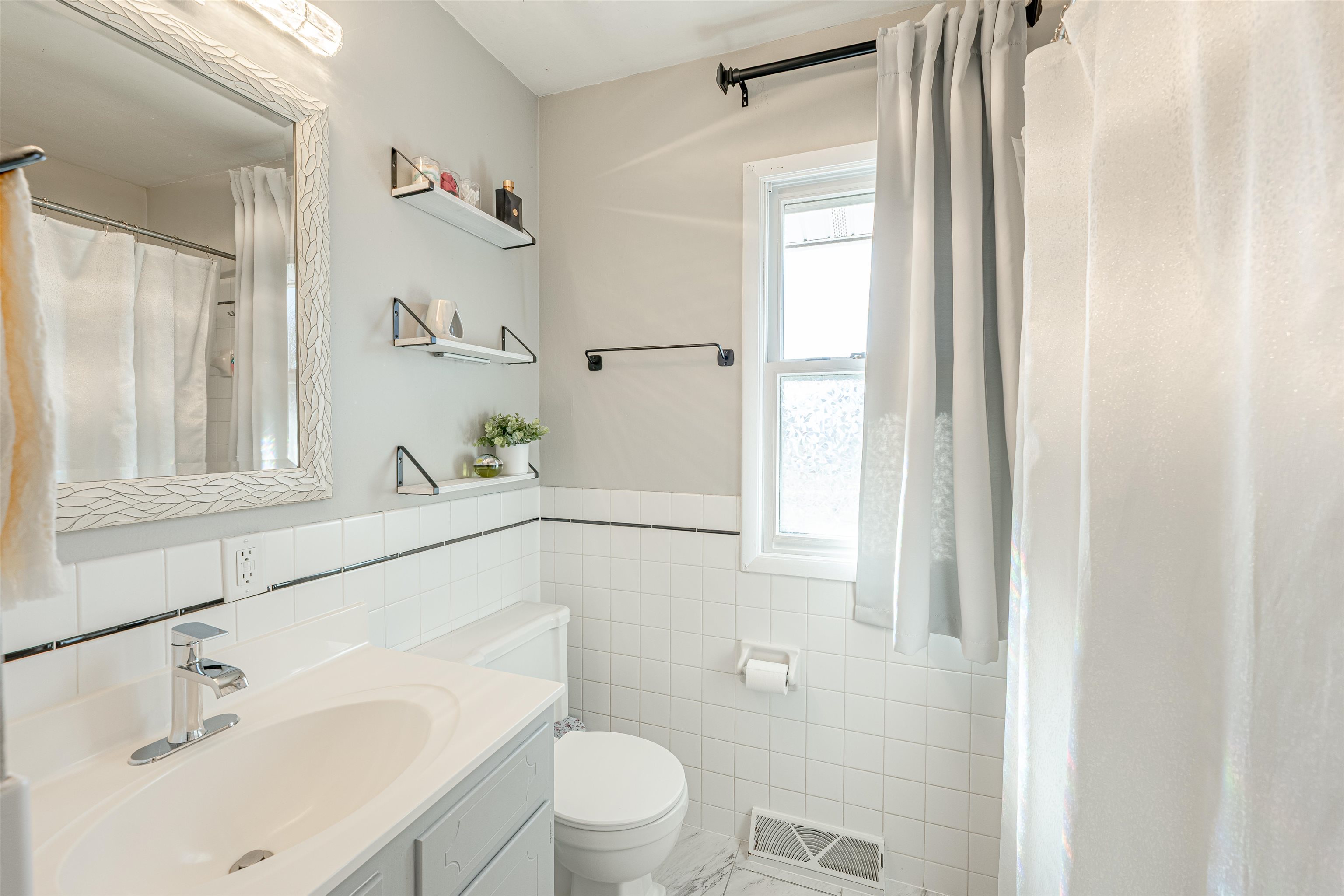 906 Chicory Way Sun Prairie, WI 53590 - Photo 16 of 22