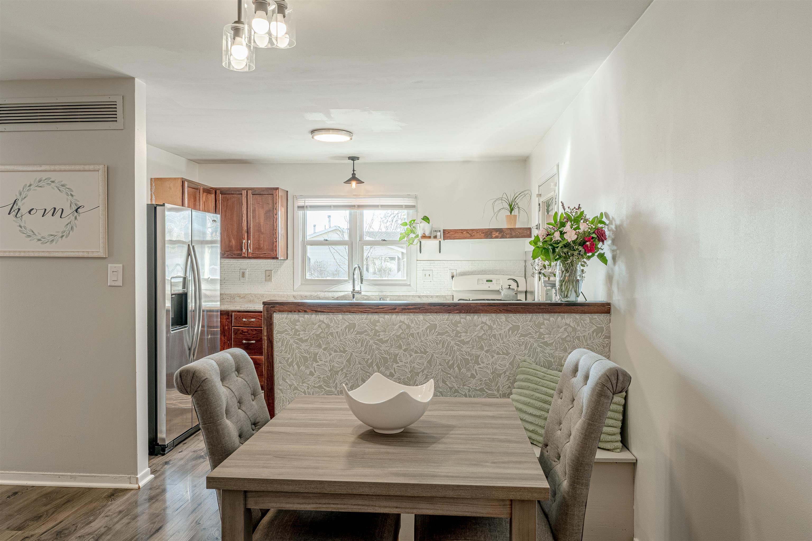 906 Chicory Way Sun Prairie, WI 53590 - Photo 8 of 22